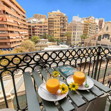 アパート Loft Overlooking Market Square *